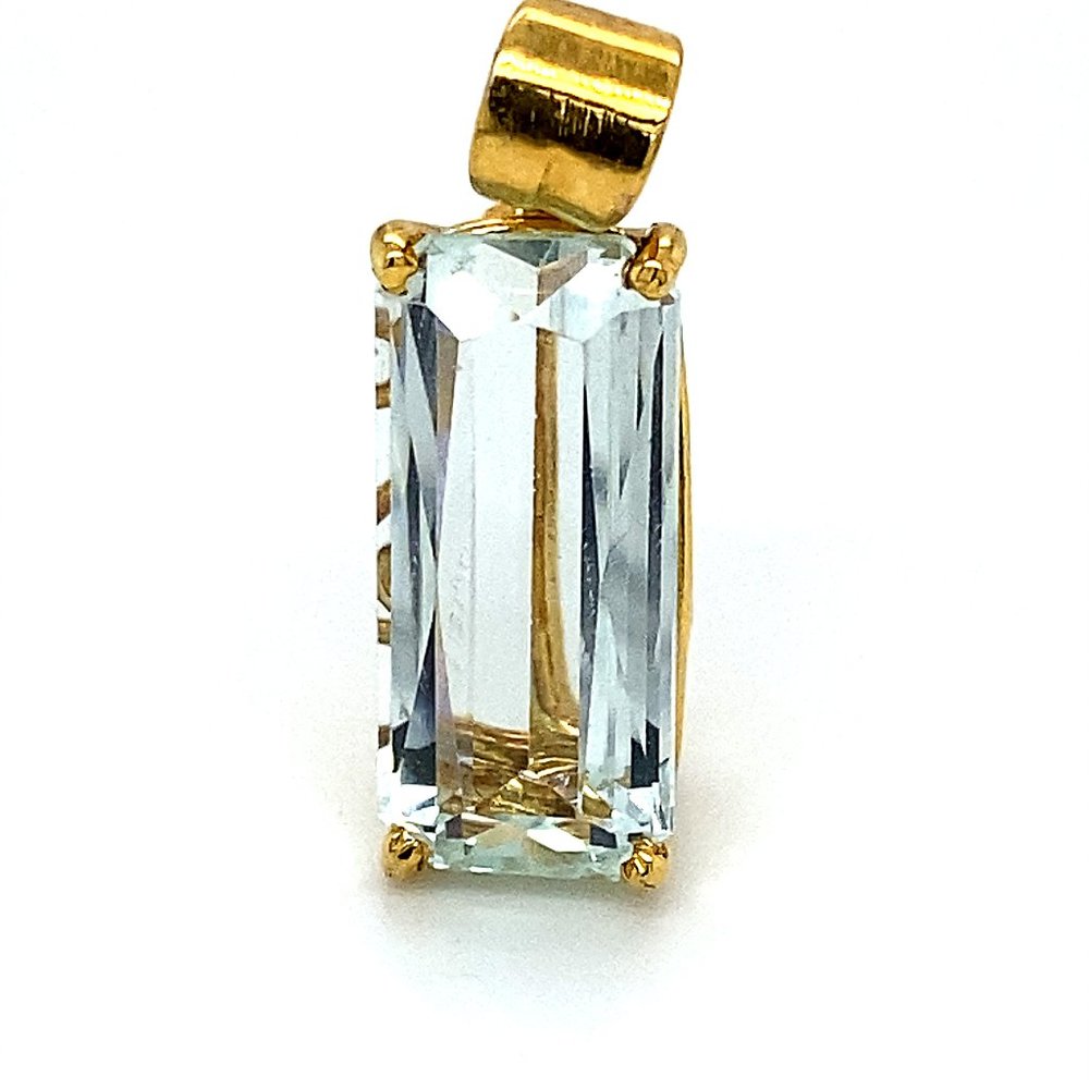 Aquamarine 8.10ct Solid 18K Yellow Gold Pendant